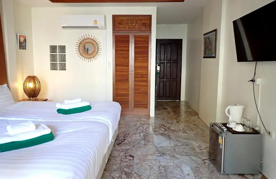 Koh Chang Cliff Beach Resort-1