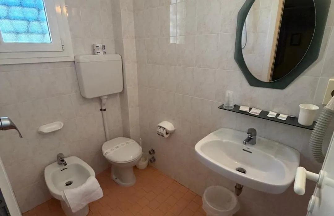 Hotel Rivamare Room Only And Free Coffee Room-1