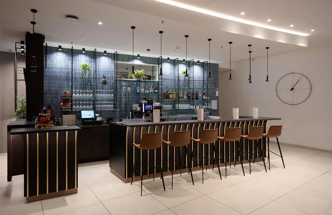 Premier Inn Wuerzburg-1
