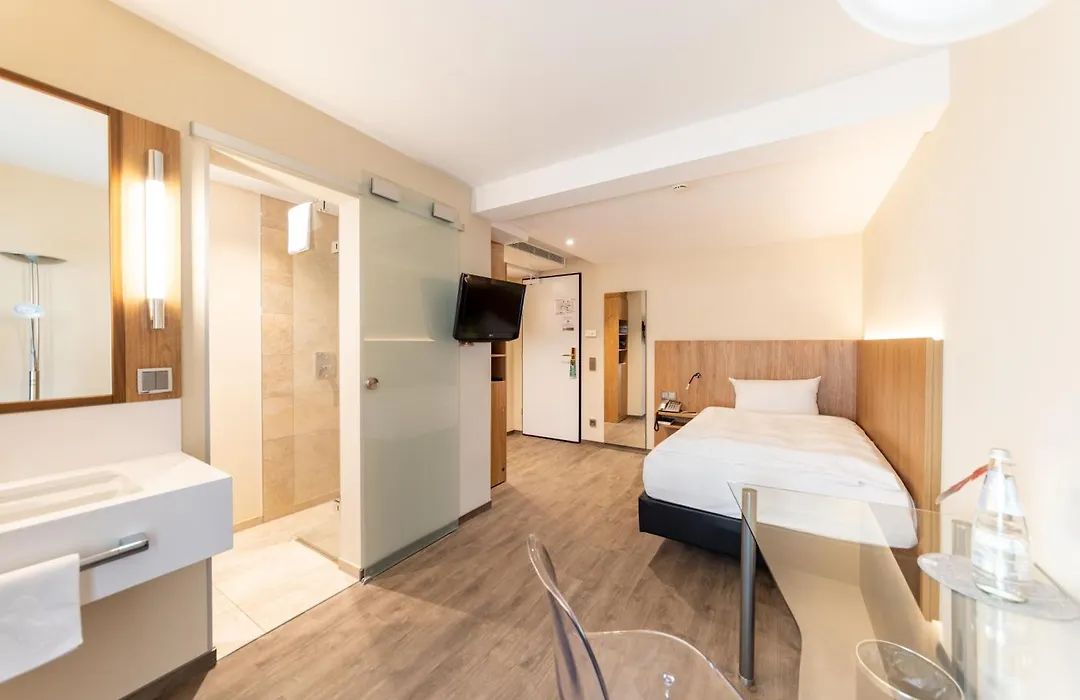 Hotel Ross-1