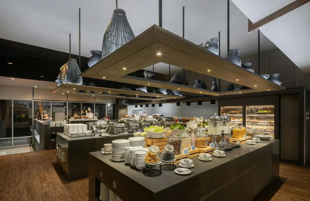 Centara Life Government Complex Hotel & Convention Centre Chaeng Watthana-1