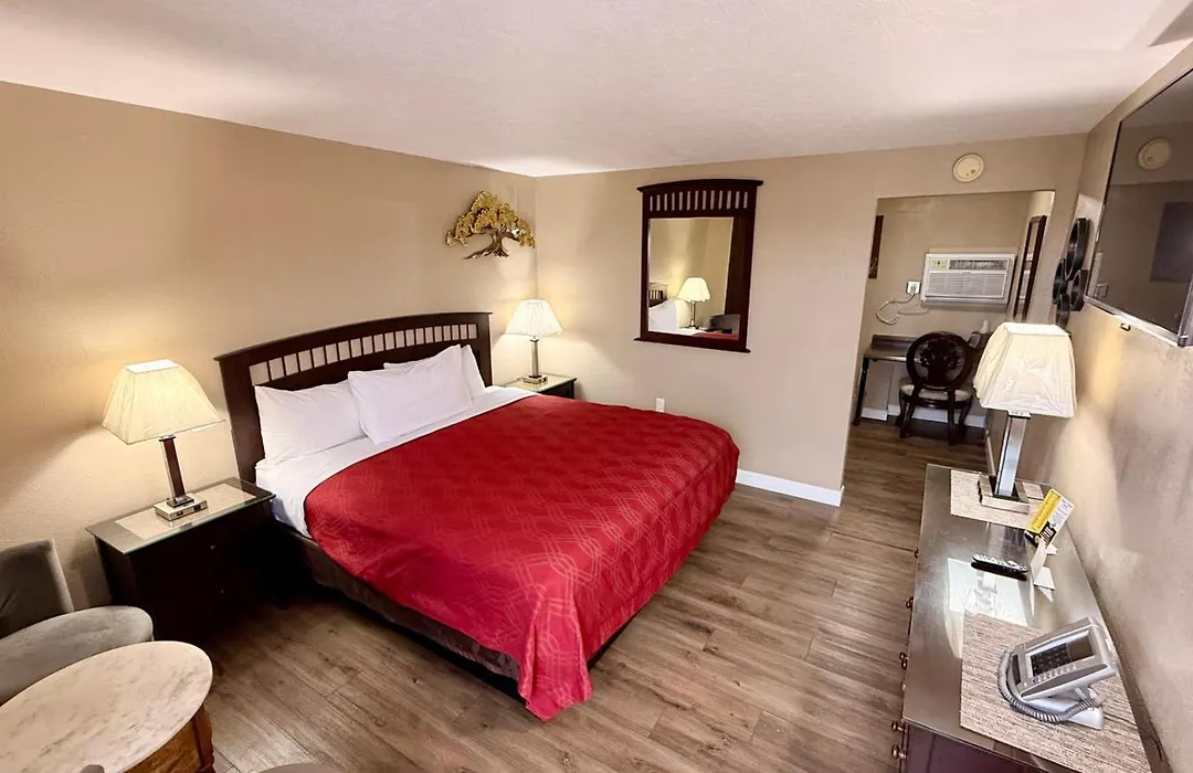 Sage N Sand Motel-1