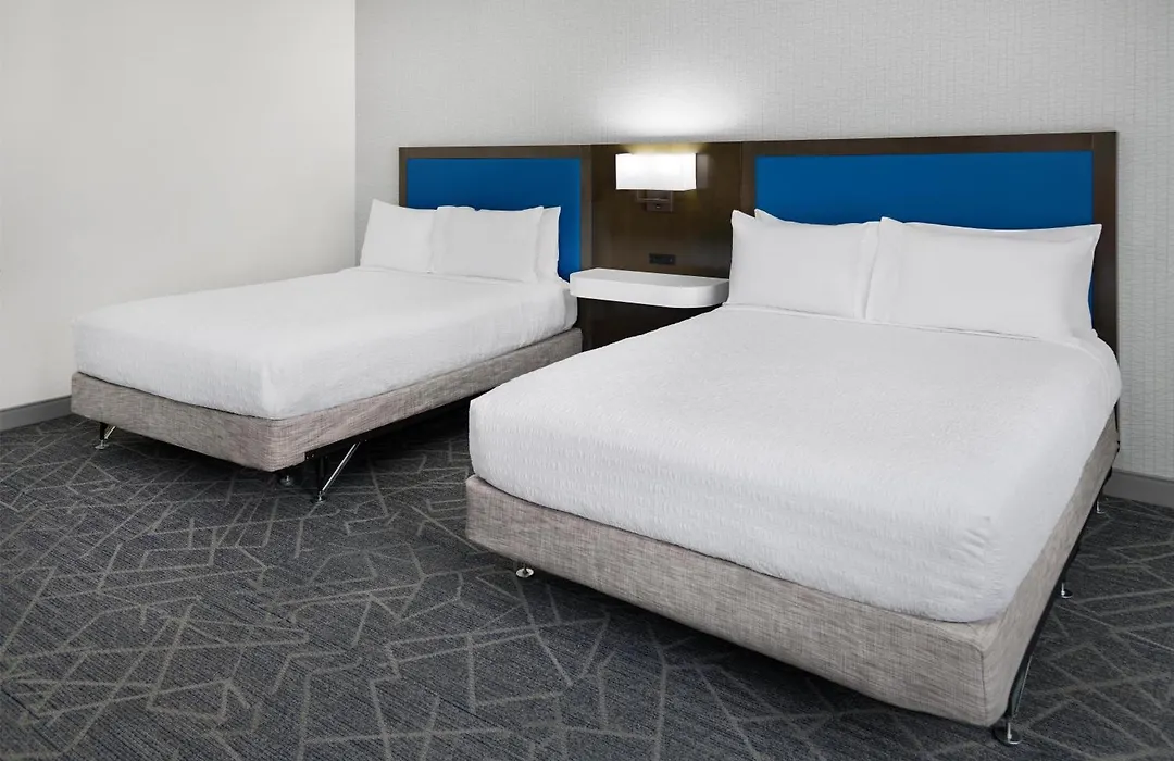 Hampton Inn & Suites Syracuse North Airport Area-1