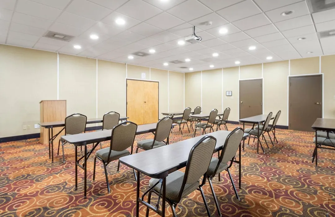 Quality Suites Hickory South-1