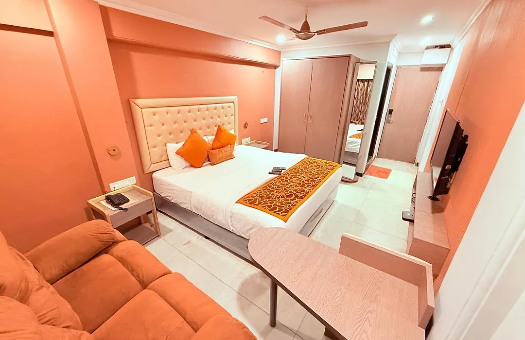 Hotel Highway Inn Andheri East-1