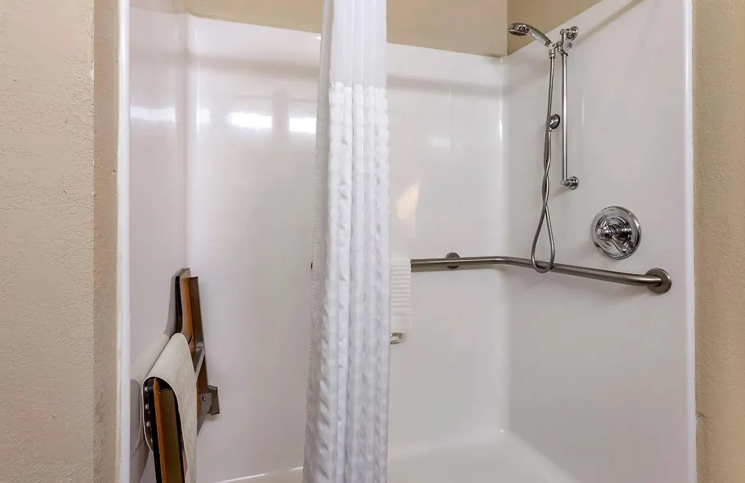 Comfort Suites Jonesboro University Area-1