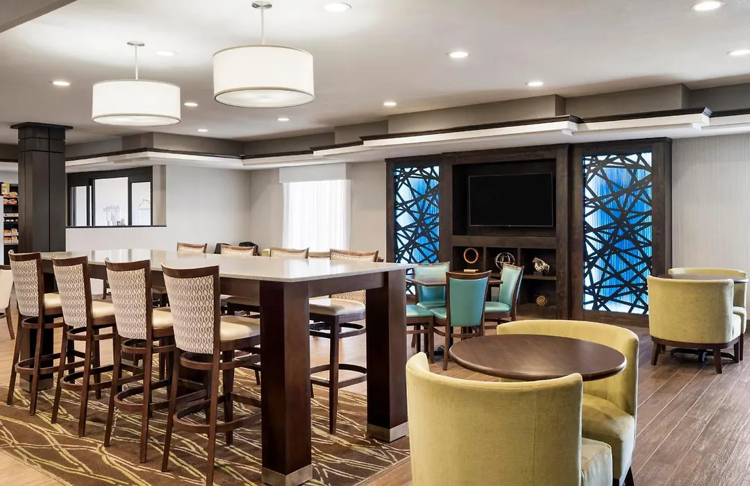 Garner Hotel Liberal North By Ihg-1