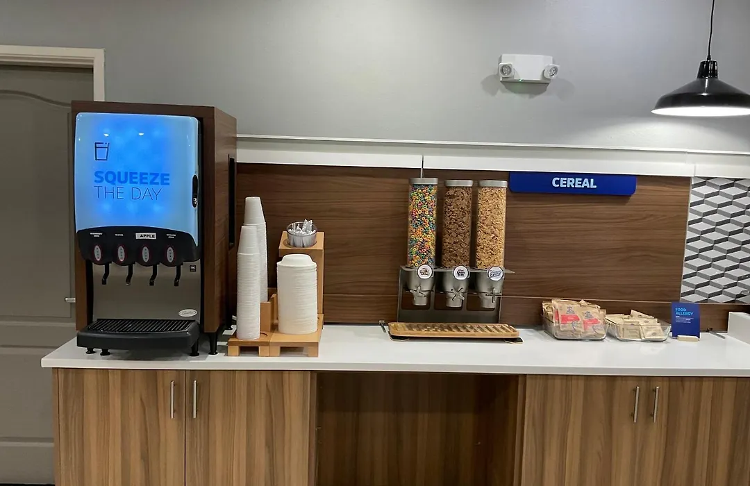 Holiday Inn Express Hotels Grants - Milan By Ihg-1