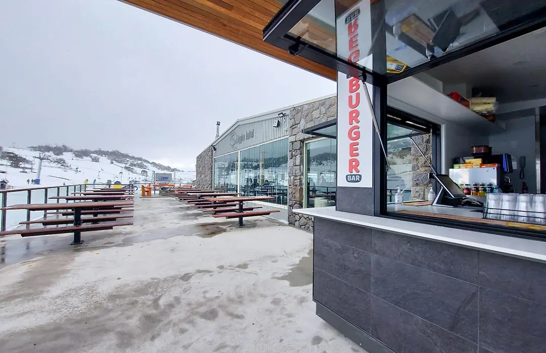 Smiggins Hotel & Chalet Apartments-1