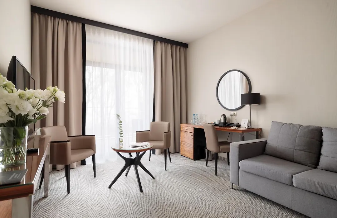 Diune Hotel By Zdrojowa-1