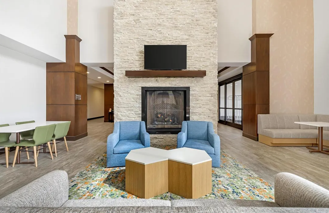 Hampton Inn & Suites Bend-1