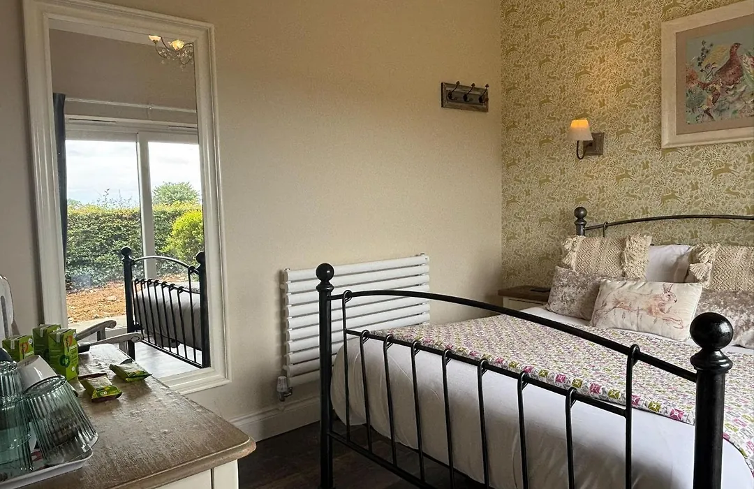 Accommodation Bristol Airport-1