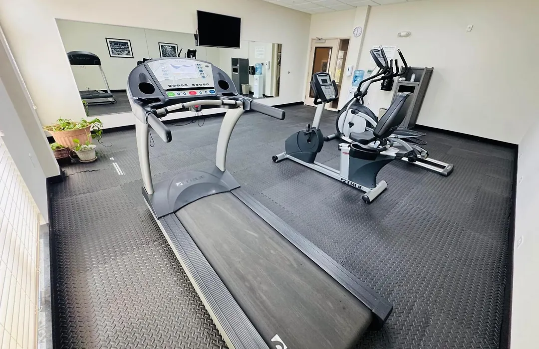 Wingate By Wyndham Jonesboro Hodge-1