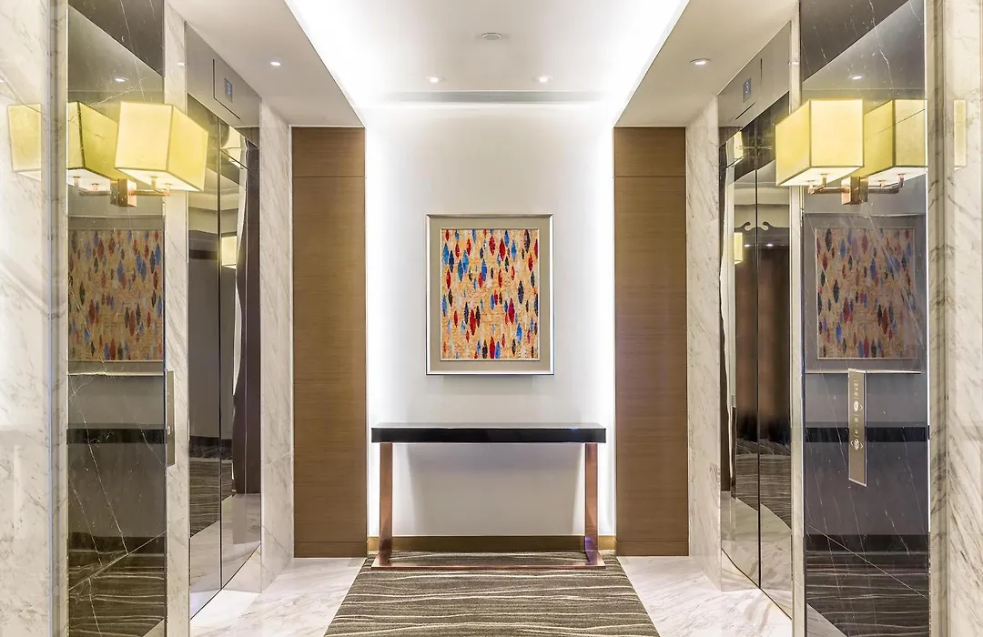 Hilton Garden Inn Hong Kong Mongkok-1