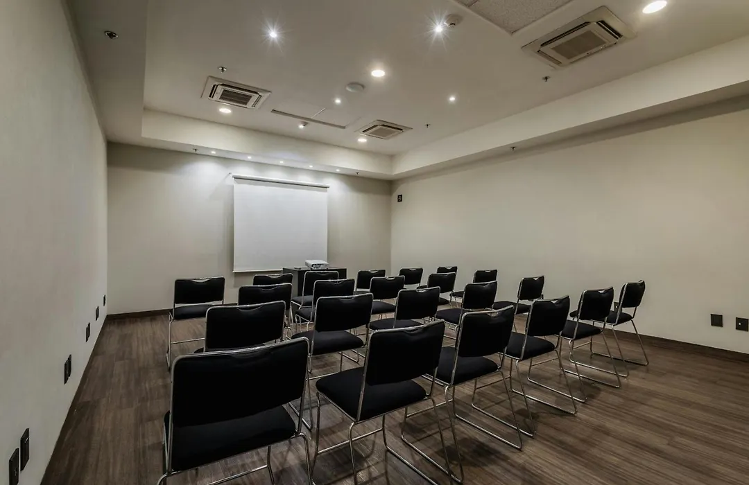 City Express By Marriott La Raza-1