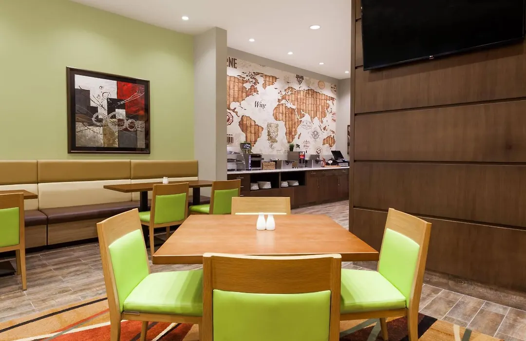 Wyndham Garden Edmonton Airport-1