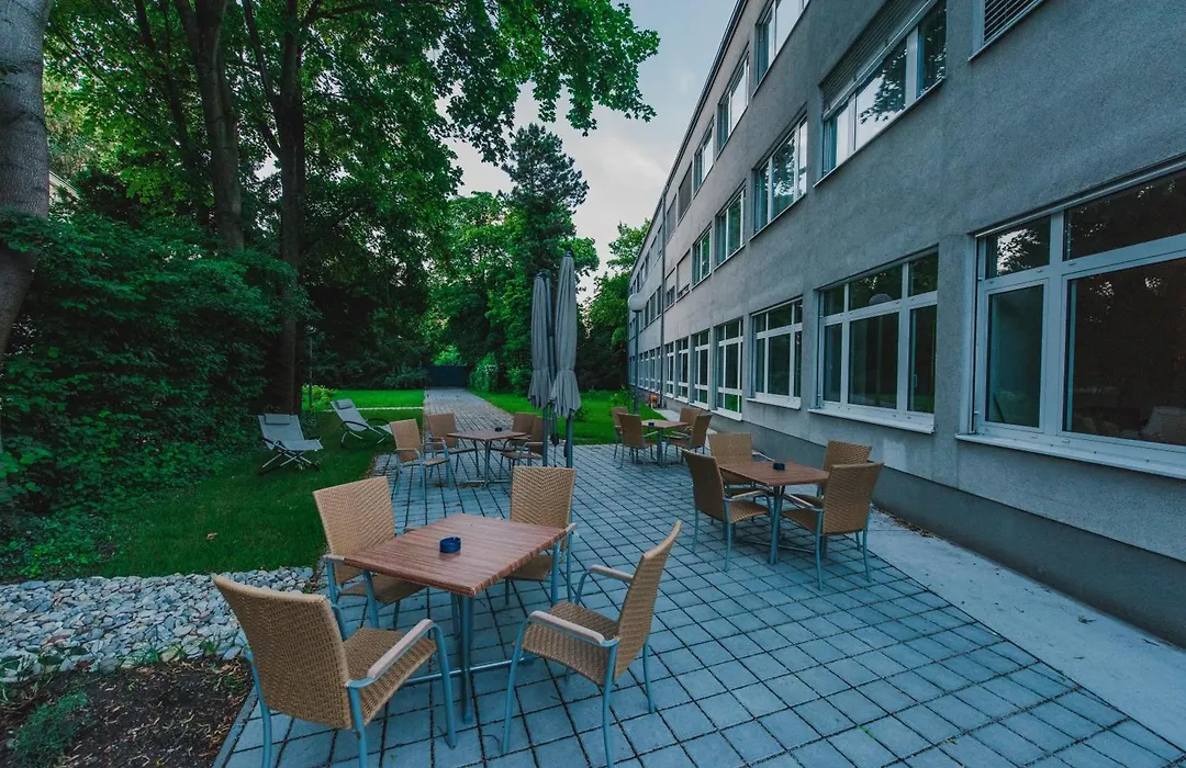 Bildungshaus St. Hippolyt-1