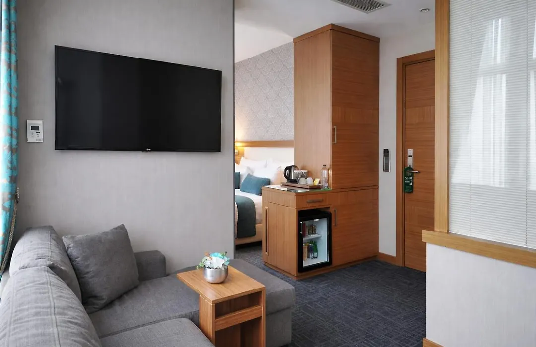Hotel Momento Golden Horn-1