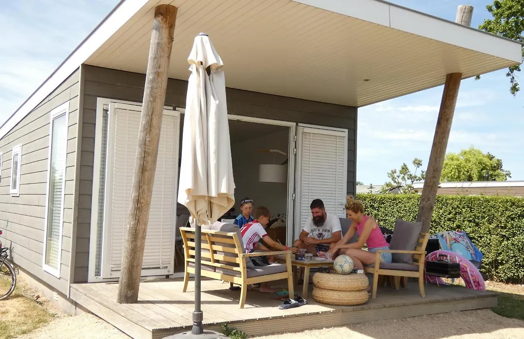 Zonneweelde, Vakantie Aan Zee-1