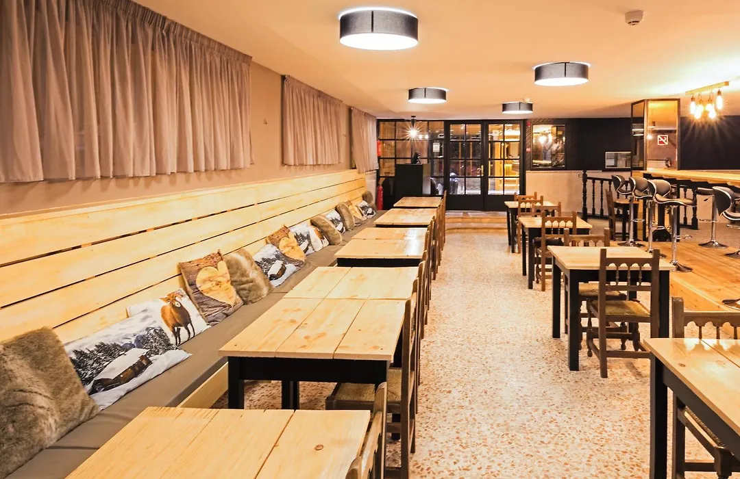 Hotel Austria By Pierre & Vacances-1