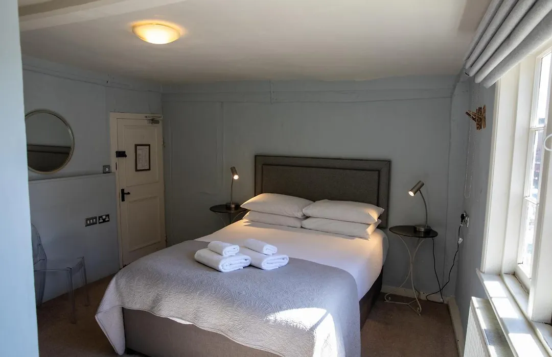 The Woolpack Hotel-1