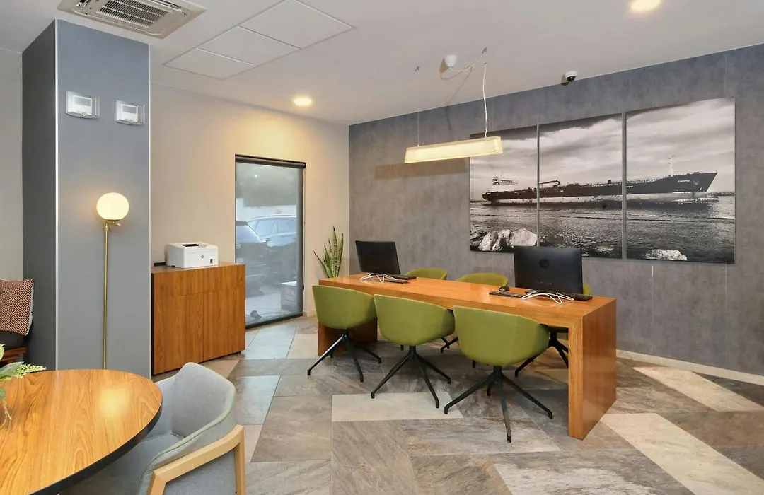 City Express Plus By Marriott Tampico-1