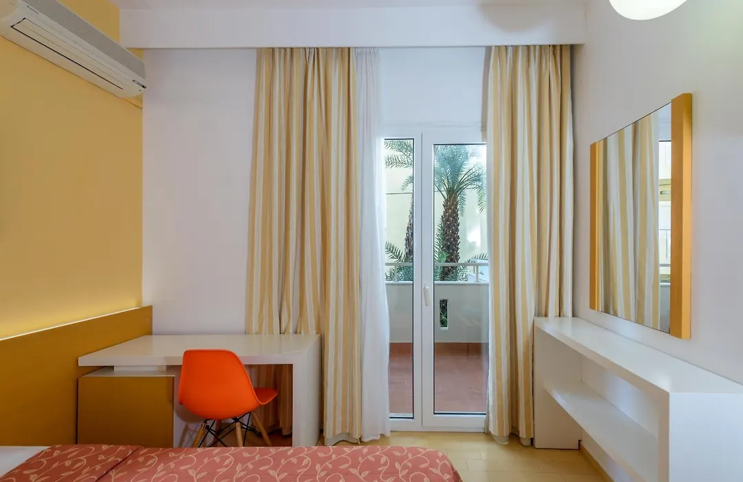 Zeus Hotels Palm Beach-1