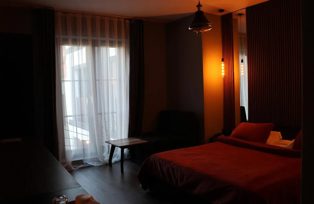 Prior Hotel-1