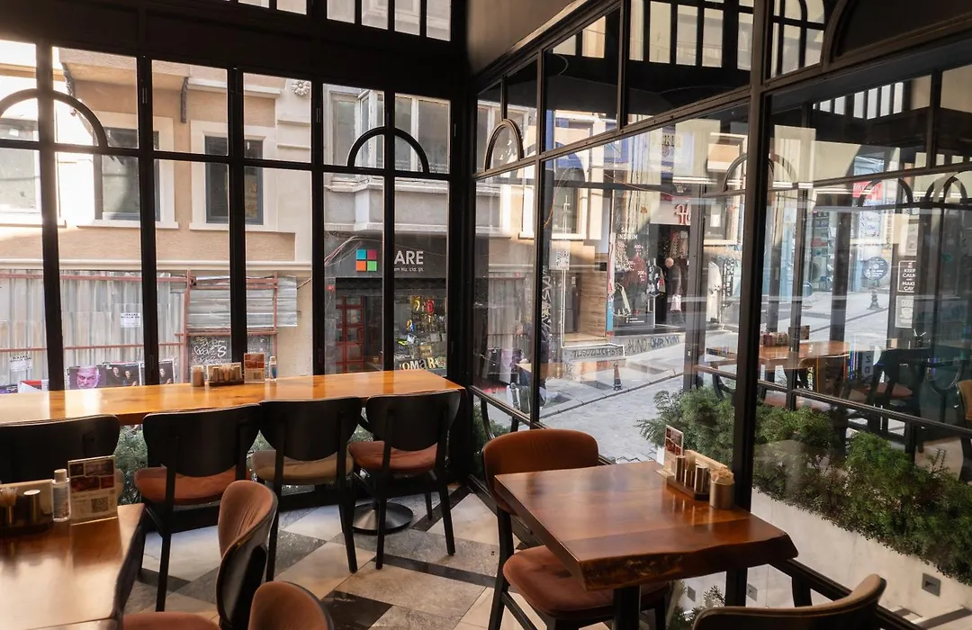 Royal Galata Hotel-1