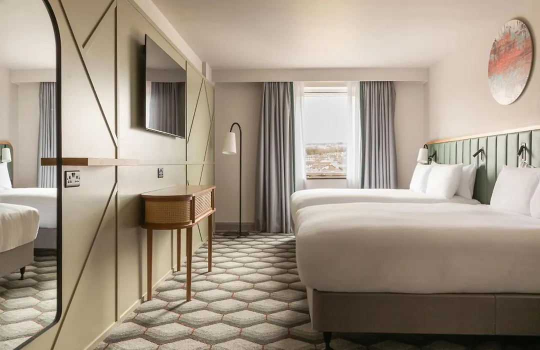 City Hotel-1