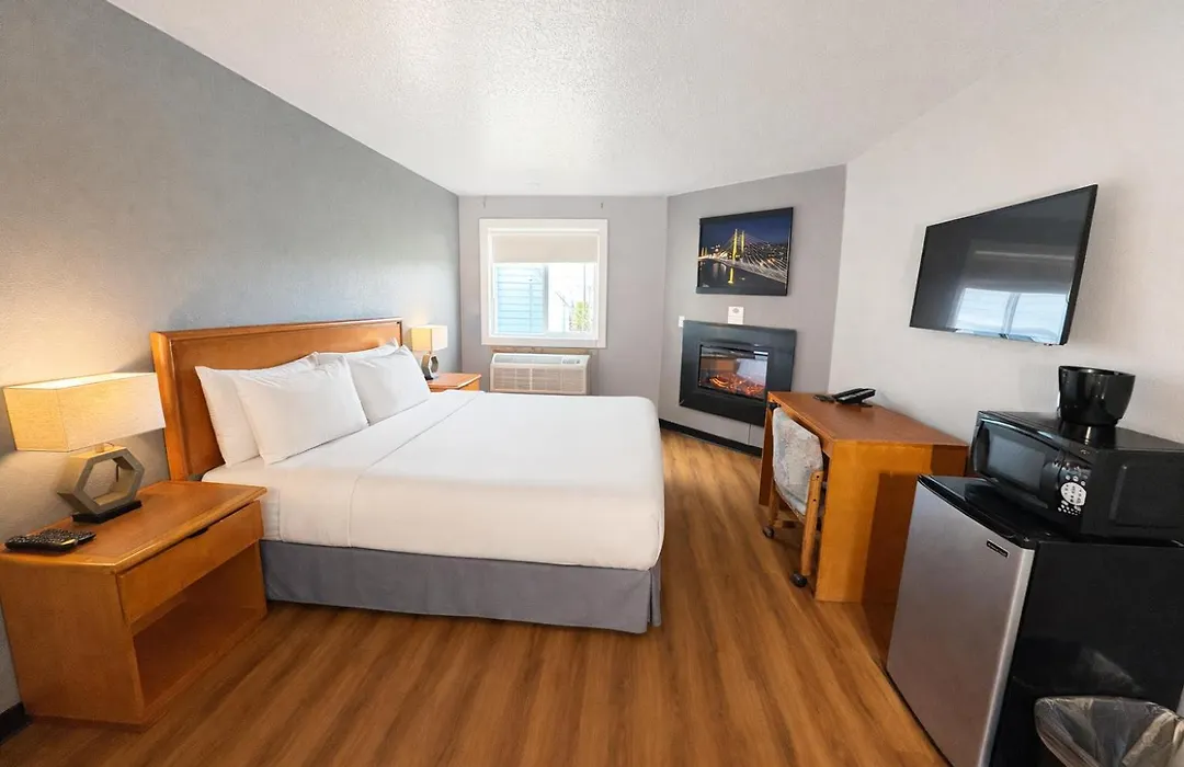Sunnyside Inn And Suites-1