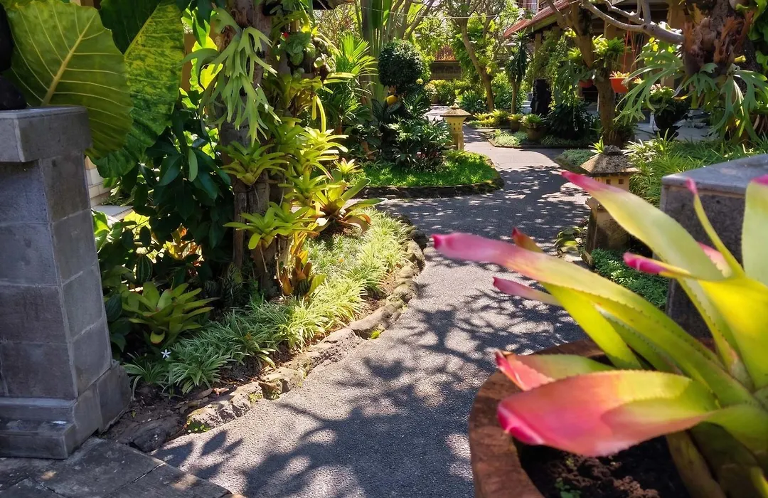 Hotel Flamboyan Kuta-1