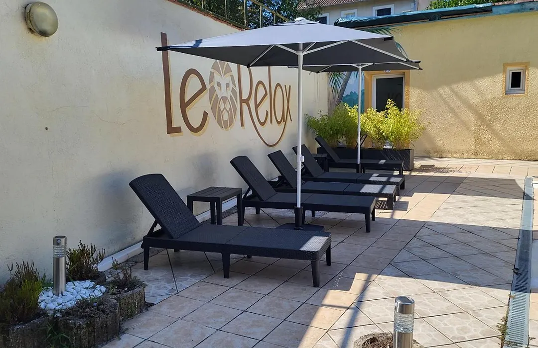 Le Relax-1
