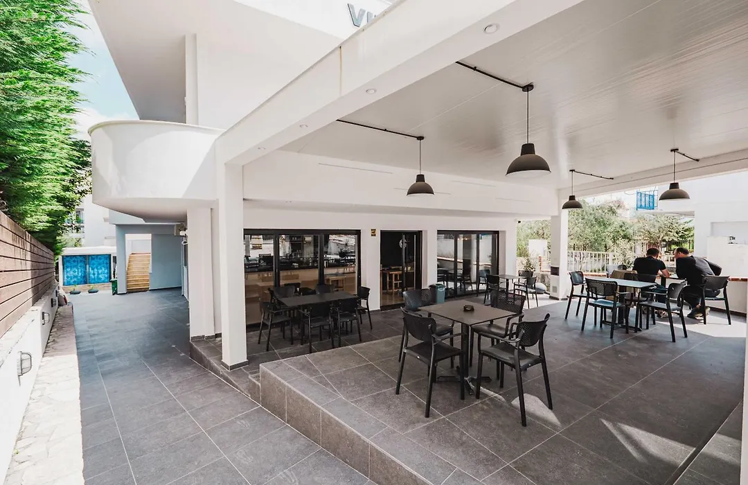 Villa White-1