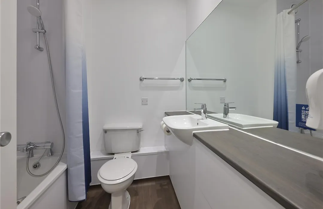 Travelodge Keighley-1