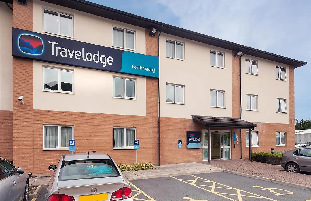 Travelodge Porthmadog-1
