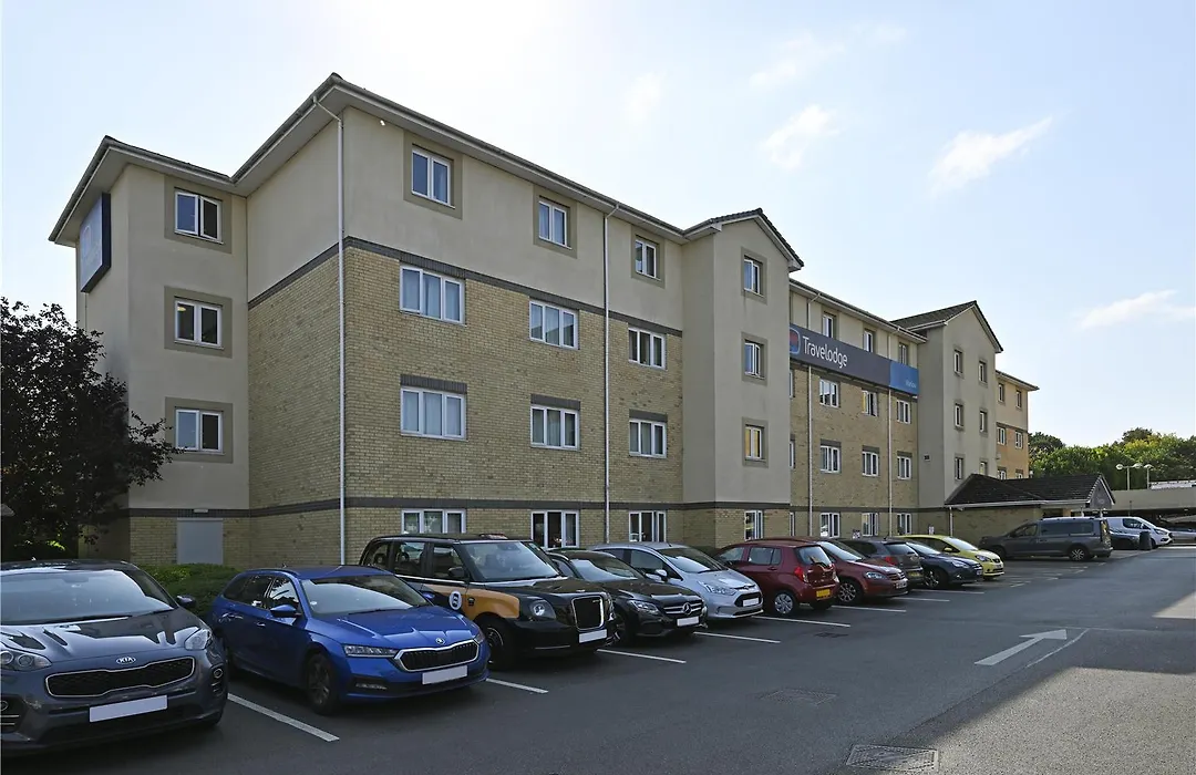 Travelodge Harlow-1