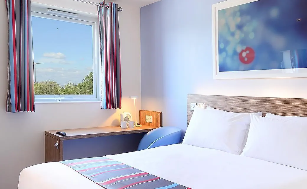 Travelodge Hotel Macclesfield Central-1