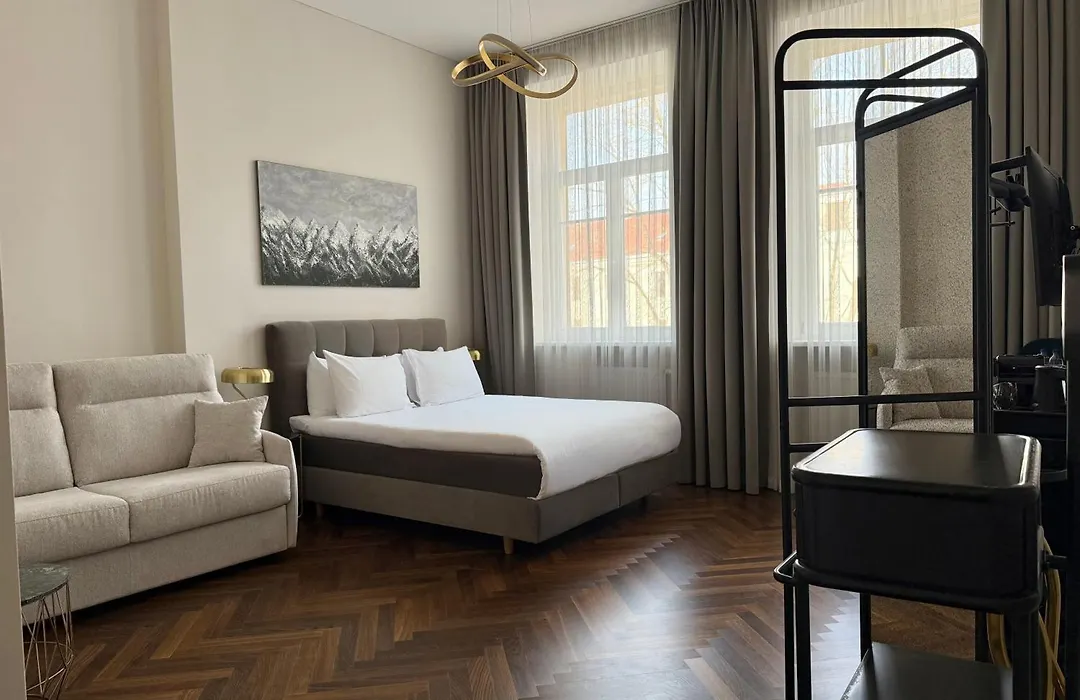 St Casimir Apartments-1