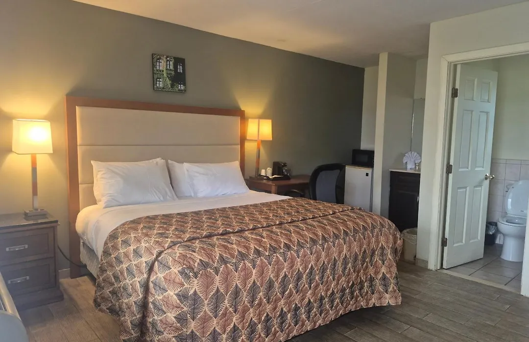 Maple Leaf Motel-1