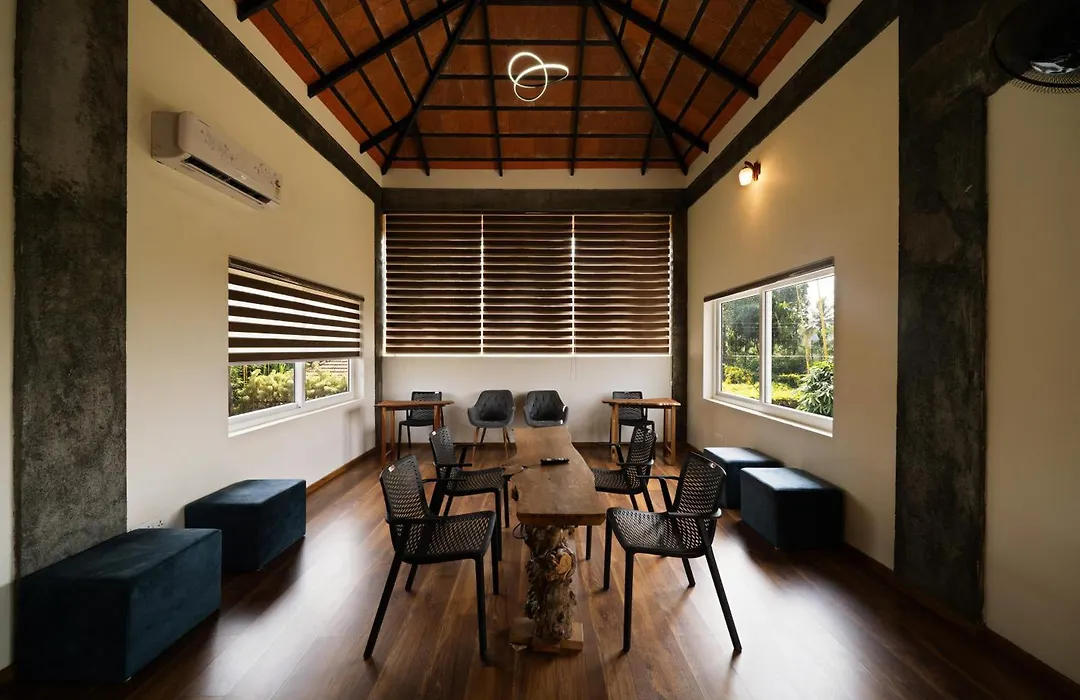 Aalterra Resort By The Almanac-1