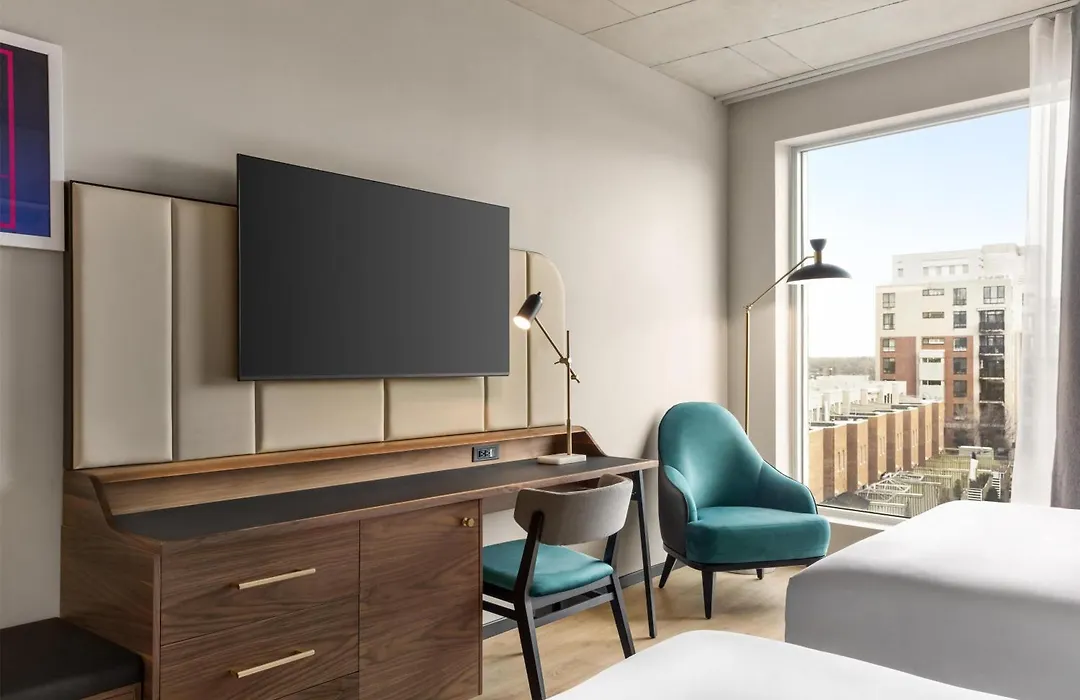 Hyatt Centric Montreal-1