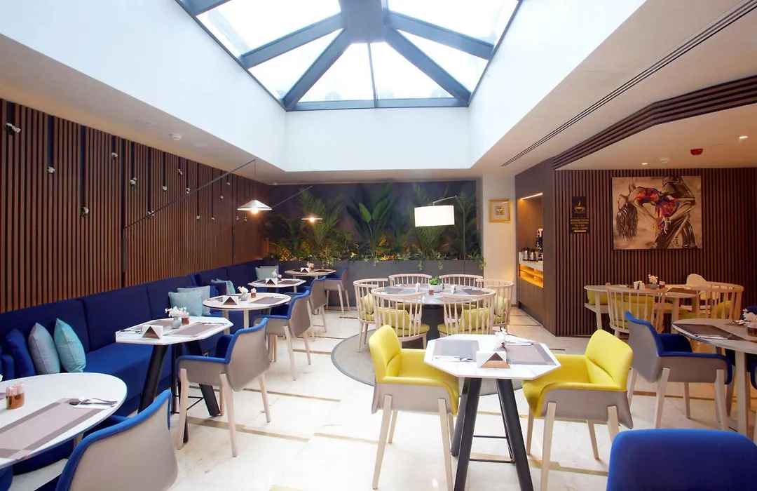 Hampton By Hilton Istanbul Old City-1