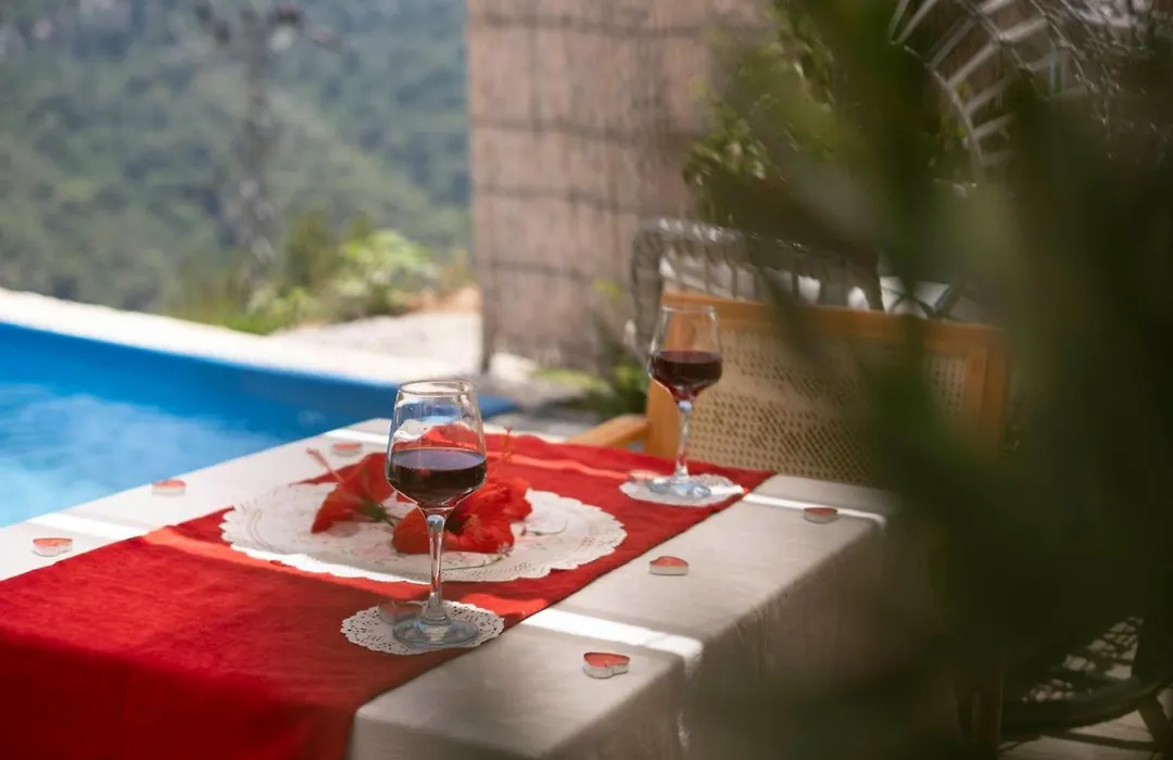 Kabak Freedom Deluxe Hotel-1