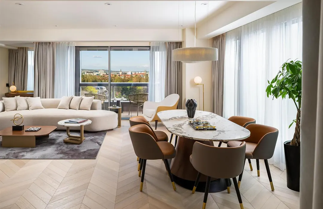 Radisson Blu Hotel, Cluj-1