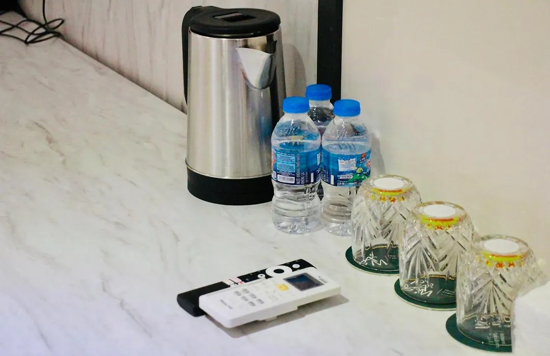 Lanura Apartments And Hotel-1