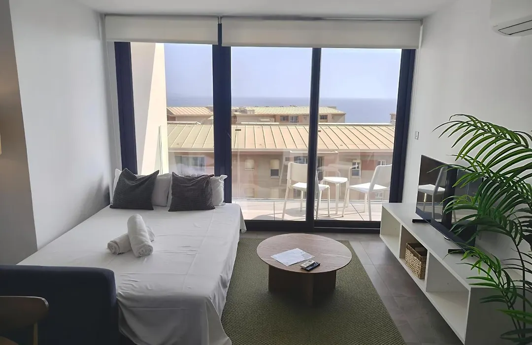E1 Suites & Spa Aparthotel Style - Gym & Spa-1