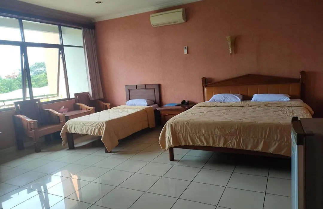 Hotel 678 Cawang Powered By Cocotel-1