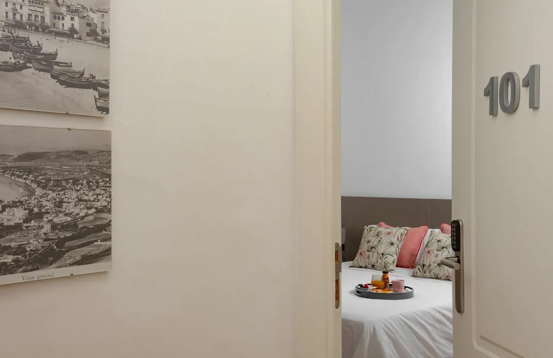 Antonios Hostal-1