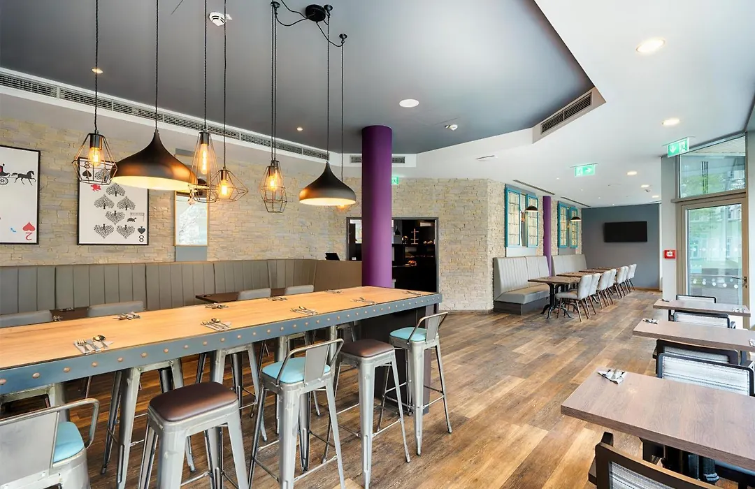 Premier Inn Stuttgart Bad Cannstatt-1